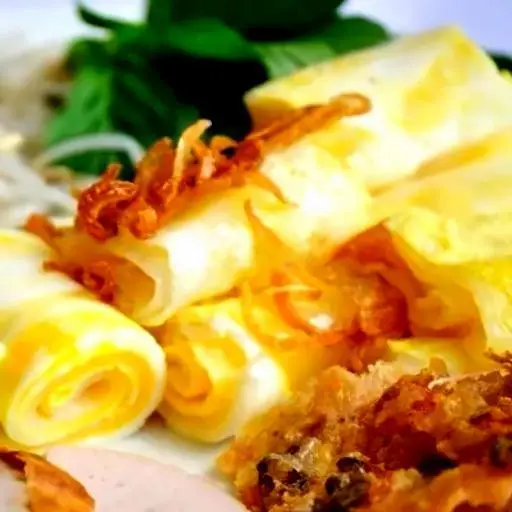 Hình ảnh Bánh ướt cuốn trứng