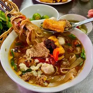 Hình ảnh Bánh đa riêu cá ốc