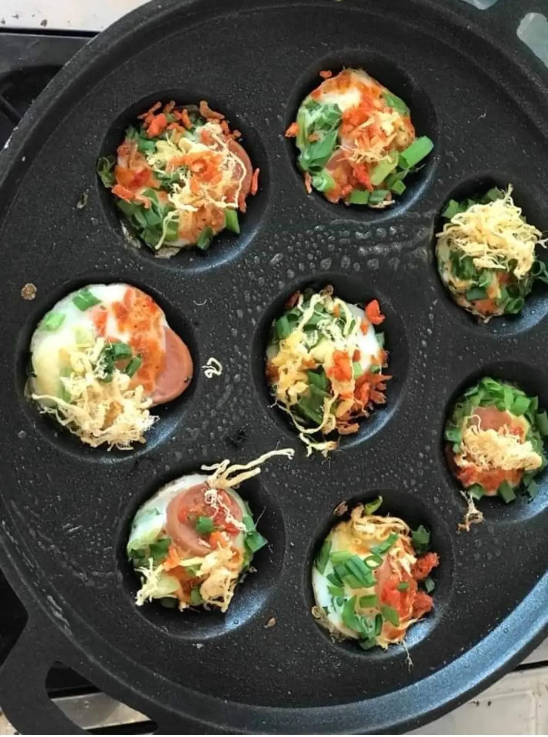 Hình ảnh bánh trứng cút nướng 