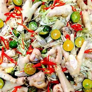 Hình ảnh Chân gà sả tắc rút xương