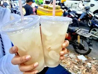 Hình ảnh dừa nước thanh mát 