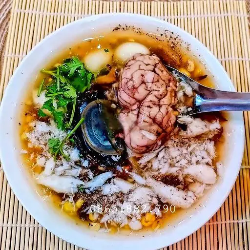 Hình ảnh Súp cua óc heo trứng bắc thảo