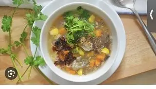 Hình ảnh súp gà siêu nấm