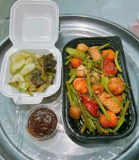 Hình ảnh Combo thập cẩm bơ tỏi nhỏ+1 CoCa