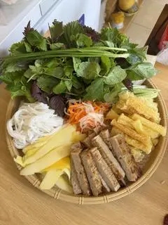 Hình ảnh Nem nướng Nha Trang - 6 cuốn