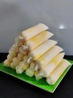 Hình ảnh Sữa chua mix vị Sầu riêng tươi - 10 bịch