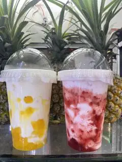 Hình ảnh Sữa chua lắc 