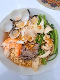 Hình ảnh mì gói thái hải sản thập cẩm
