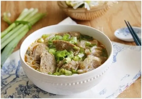 Hình ảnh Phở gân viên