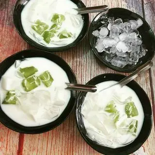 Hình ảnh Dừa Non Sầu Riêng