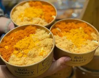 Hình ảnh BLTM chà bông heo mix gà cay