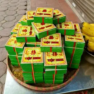 Hình ảnh Bánh cốm làng vòng 50c