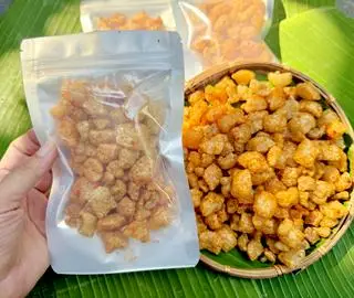 Hình ảnh Tóp Mỡ Da Giòn Mắm Tỏi 100gram 