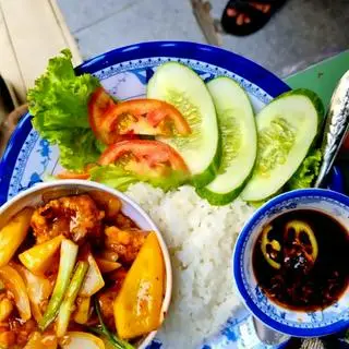 Hình ảnh Cơm sườn chua ngọt