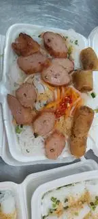 Hình ảnh Bánh Hỏi Chả Giò Nem Nướng