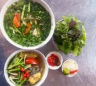 Hình ảnh Bún đầu cá lóc - đầu cá to