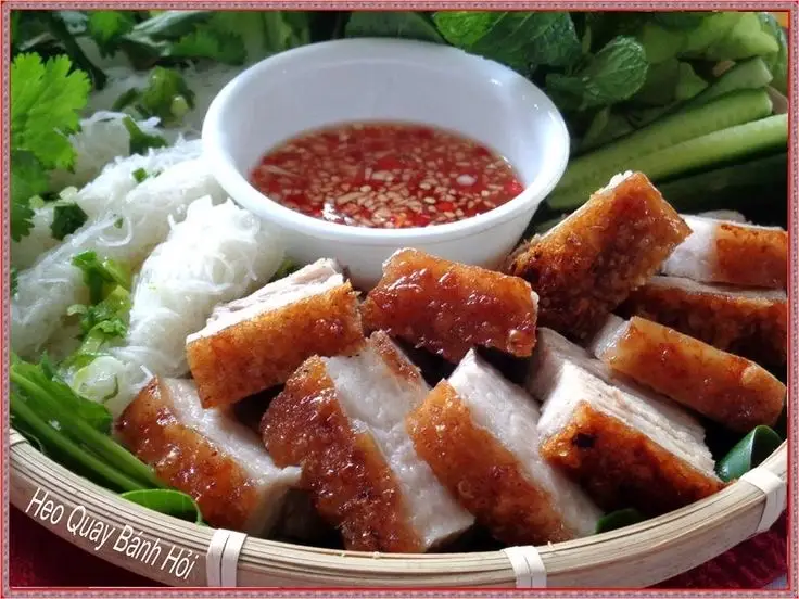 Hình ảnh BÁNH HỎI +HEO QUAY(kèm topping)