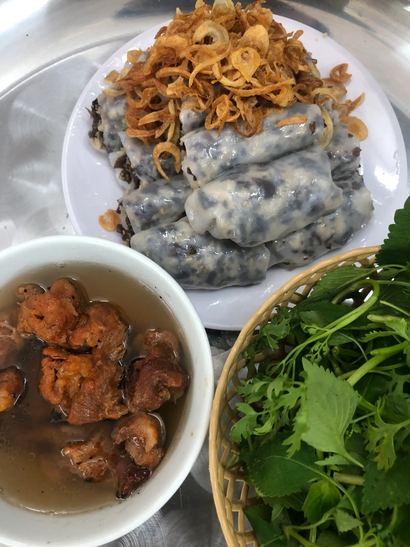 Hình ảnh Bánh cuốn thịt nướng