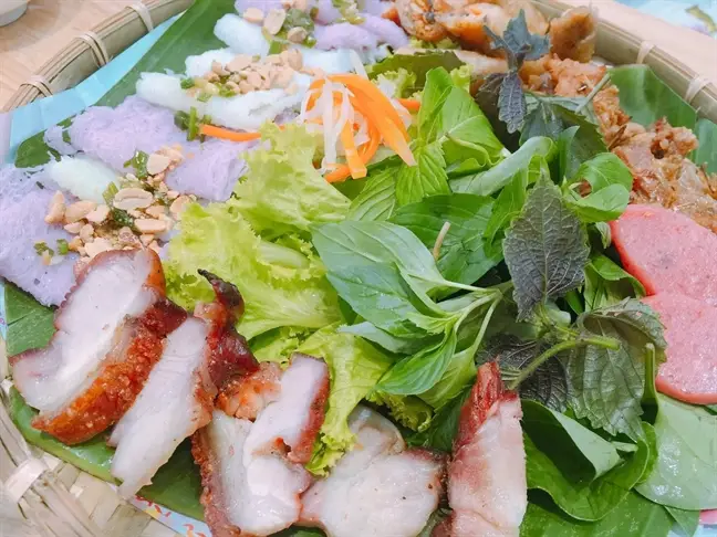 Hình ảnh bánh hỏi heo quay nem nướng 
