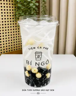 Hình ảnh Dừa Tươi Sương Sáo Hạt Sen - Size L