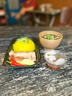 Hình ảnh Cơm heo quay Hồng Kông sốt teriyaki