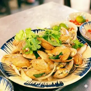 Hình ảnh Chèm chép(sò lụa) xào lá quế thơm lừng 