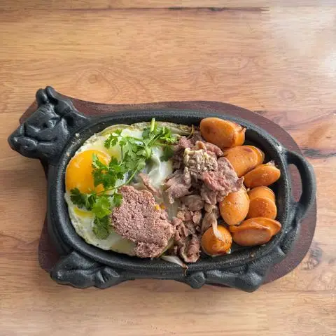 Hình ảnh Bò né xúc xích