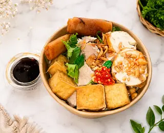 Hình ảnh Bún nước tương full topping