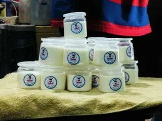 Hình ảnh sữa chua nhà làm, 10 hủ 
