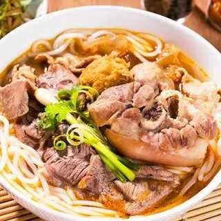 Hình ảnh Tô Móng