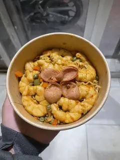 Hình ảnh mì trộn tôm định hình 