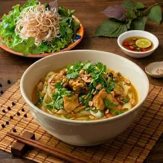 Hình ảnh MÌ QUẢNG GÀ TA 