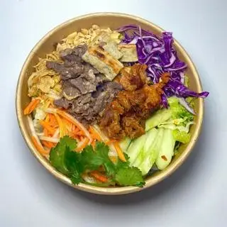 Hình ảnh Bún trộn đặc biệt