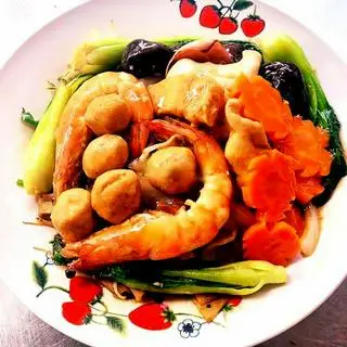 Hình ảnh Hủ tiếu xào hải sản