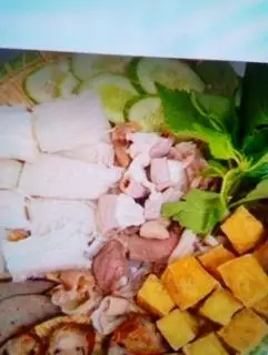 Hình ảnh Bún Đậu Lòng Luộc