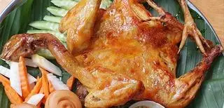 Hình ảnh Gà nướng sốt mắm nhĩ cô đơn 
