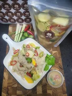 Hình ảnh CHÂN GÀ SẢ TẮC RÚT XƯƠNG TÚI ZIP