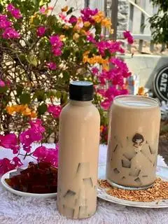 Hình ảnh Trà sữa gạo rang chai 300ml
