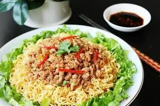 Hình ảnh Mỳ Trộn Thịt Băm