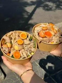 Hình ảnh Chân gà không xương sốt Thái size L