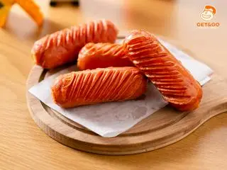 Hình ảnh 2 xúc xích chiên