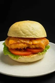 Hình ảnh Burger ức gà chiên giòn - classic chicken breast burger