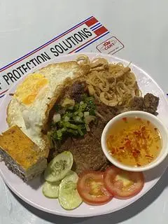 Hình ảnh Cơm tấm Sườn Bì Chả