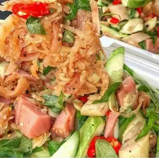 Hình ảnh Tré Trộn Nem Chả (size M)
