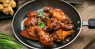 Hình ảnh Cơm Gà Chiên Mắm Tỏi