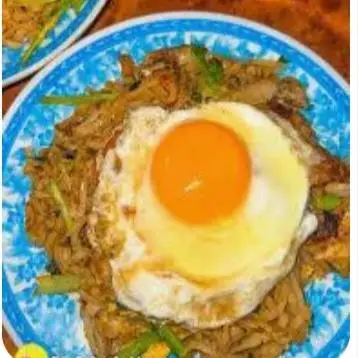 Hình ảnh Hủ tiếu xào trứng ốp la ( không có nước sốt) 