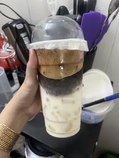Hình ảnh Phindi Hạnh Nhân (ly 700ml ) 