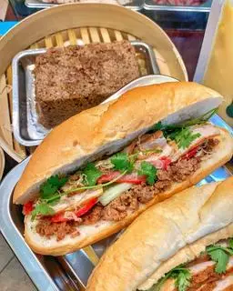 Hình ảnh Bánh mì pate
