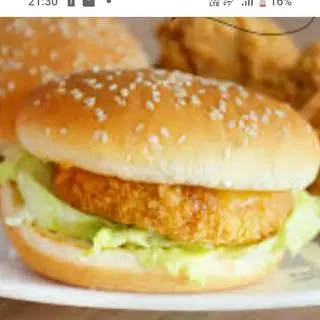 Hình ảnh BUGER TÔM GIÒN