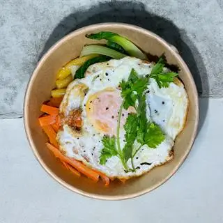 Hình ảnh Nui xào trứng ốp la